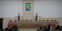 В Кизилюрте вручили новогодние подарки детям участников СВО от главы РД Сергея Меликова и администрации города совместно с депутатами - Город Кизилюрт